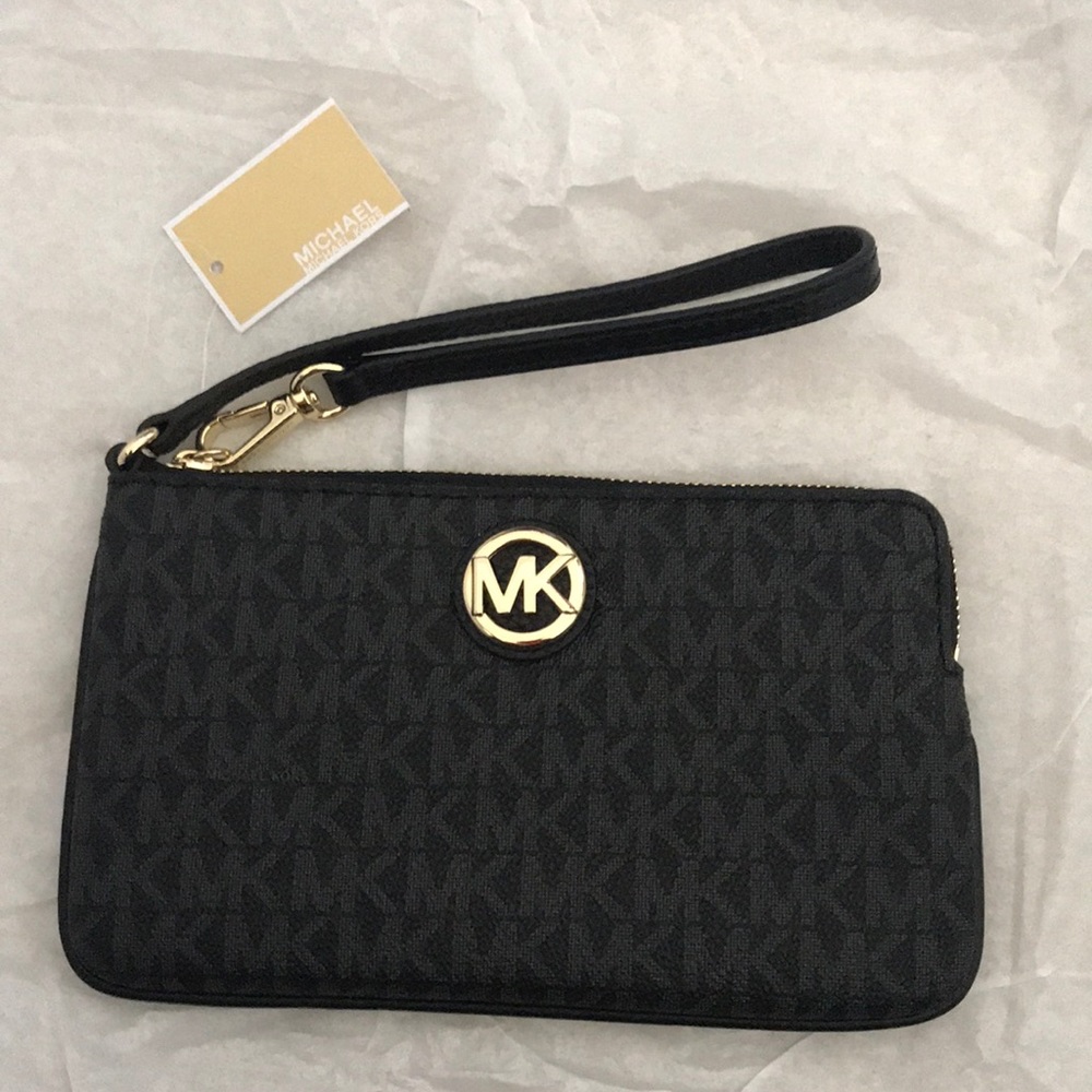NWT Michael Kors original wristlet